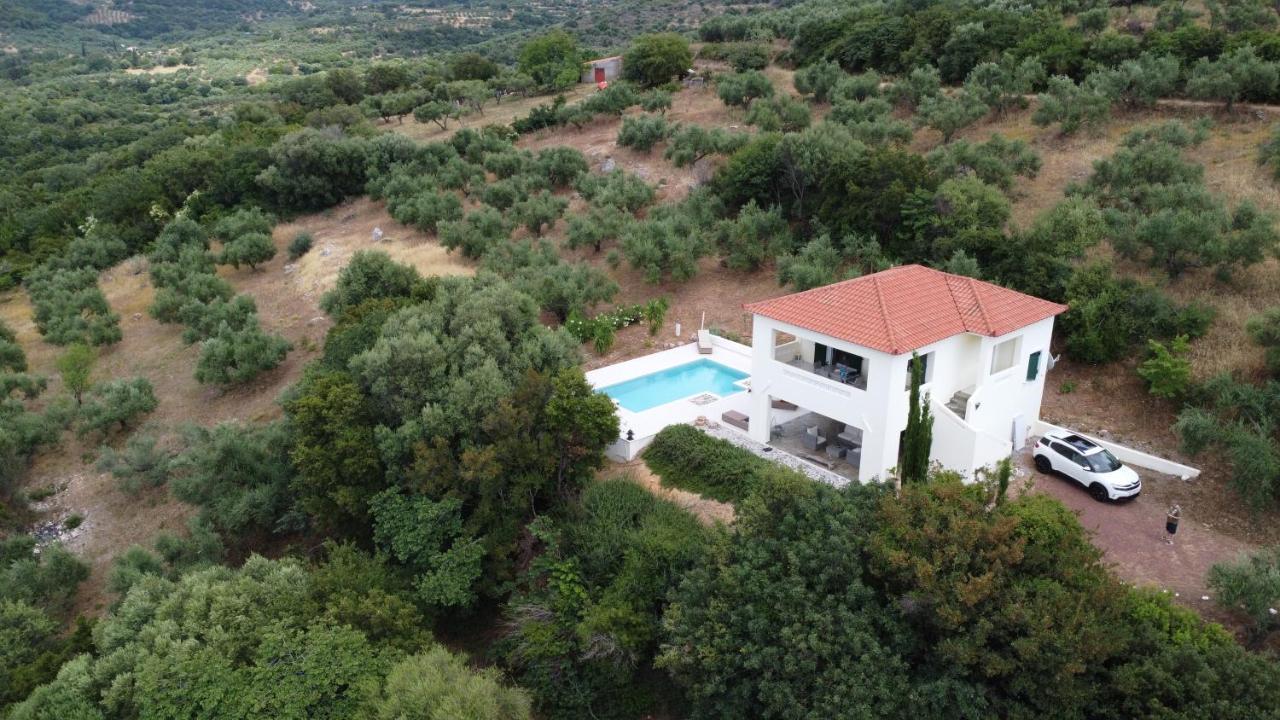 Kyparissia De Wandelboom Villa Vrises  Buitenkant foto
